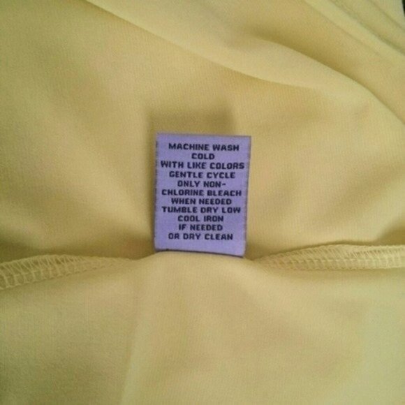 Premise Floral Embroidered Sleeveless Ruffled Top In Yellow Size Large - Picture 5 of 6